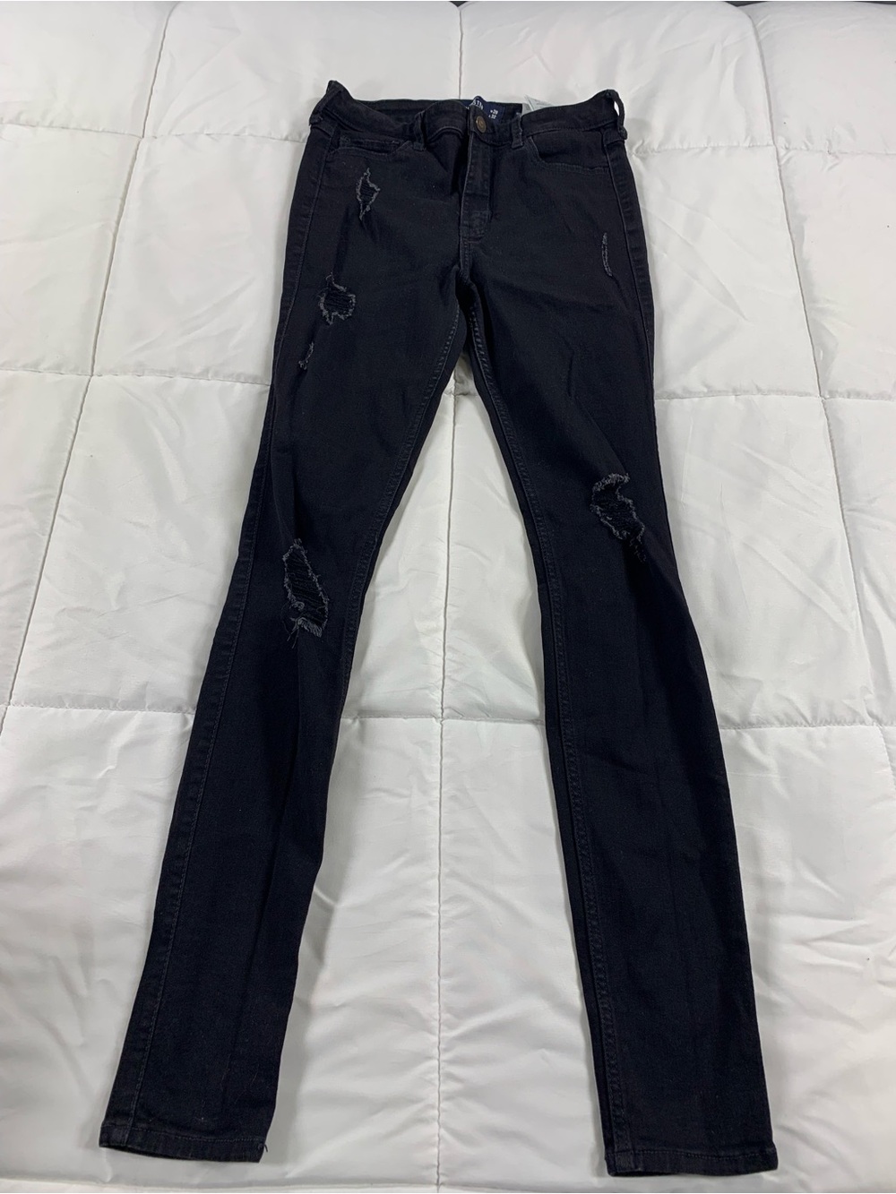 Pre loved HOLLISTER jeans womens size 28x32